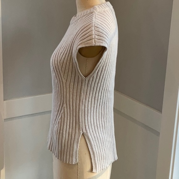 ZARA Ribbed Knit Vest - Picture 3 of 6